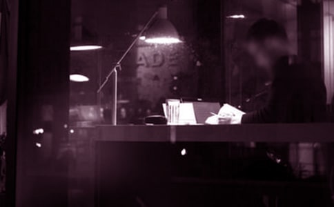 适合熬夜发的霸气句子