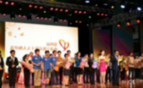 �佱��������