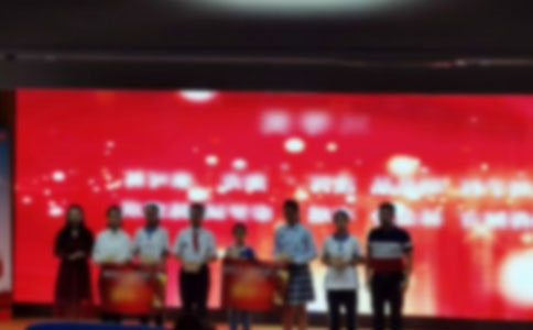 �佱����߻���