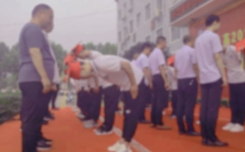 ������ҳ����Ը�