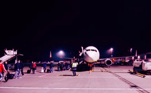 飞机起飞前多久停止登机