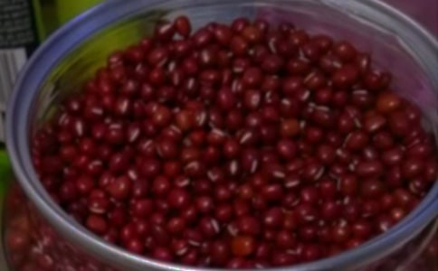 相思王维红豆生南国 春来发几枝带拼音版