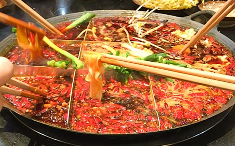 冬天第一顿火锅的说说