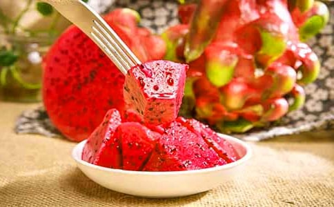 爱上火龙果的说说