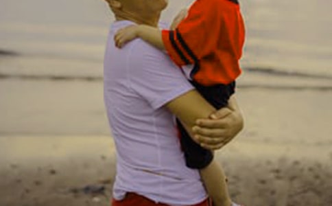 ���мҳ��Ծ�ǩ������