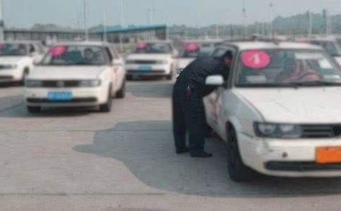 ��У��ȫ������