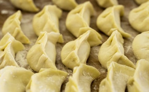 ���ڳԽ��Ӿ���