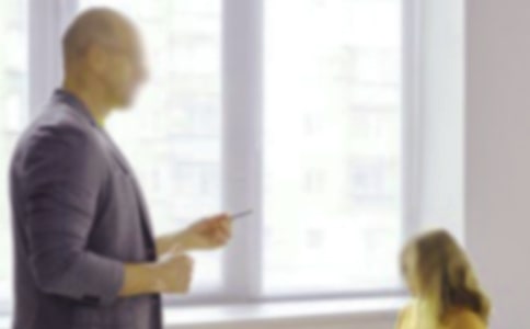 ���ڽ�ʦ������֪��η�ع���ĵ���᡾������