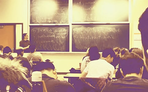 人民日报:刹住超前超纲教学