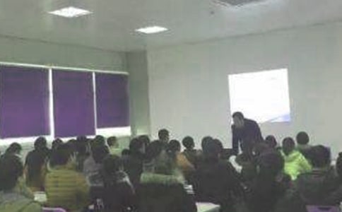 竞聘演讲稿范文12篇(集合)