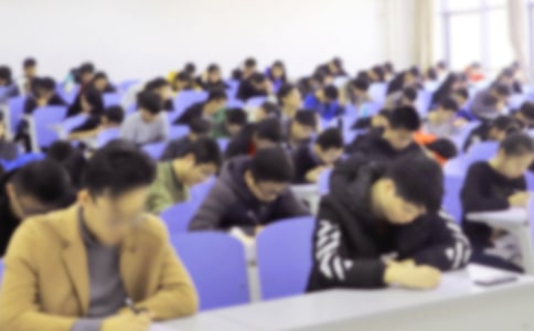 2018泉州中考体育考试工作人员纪律要求