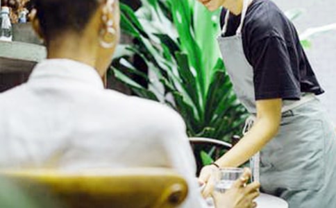 ��ӭ���˵�����ʫ��