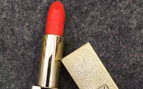 �ں��¶���