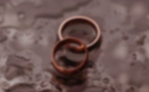 夫妻离婚说说 悲伤心情短语汇总