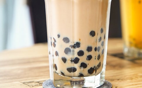 秋天的第一杯奶茶说说420句