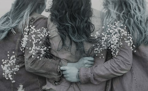 逗女孩子开心的话 逗女孩子开心的短信