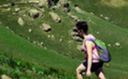 爬山累并快乐的说说10篇