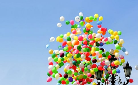 气球上的五星期读后感