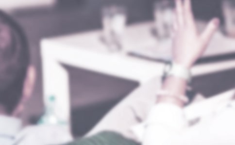 �ι�Ǣ̸ҵ�����뺯