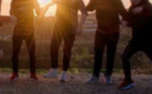 ����������Խ����̨��