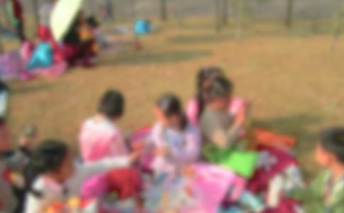 С���׶����λ����