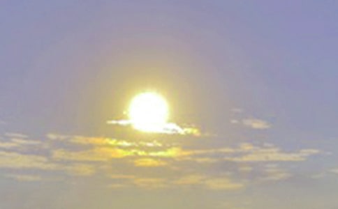 海边日出的句子