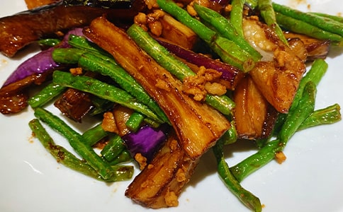 孩子学习压力大?家长注意:这些食物对眼睛最好,记得让孩子多吃!