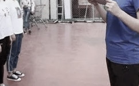 ������ʦ�Բ��Ծ����淶�ģ�ͨ��7ƪ��