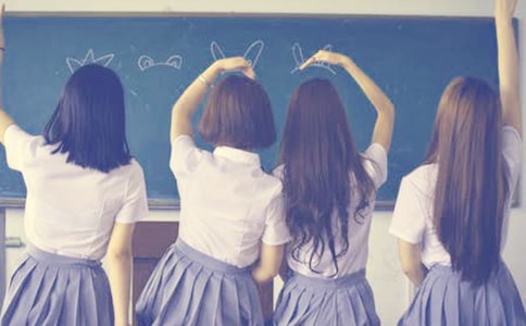 ͬѧȺ΢�ű���ͼ����ĩ�ʺ���