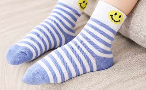 ������ƤƤ�����4ƪ