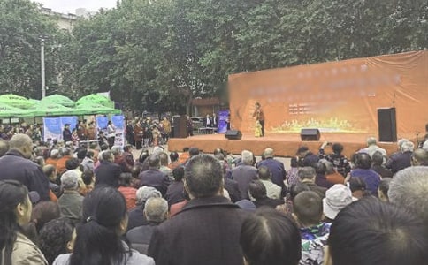 ����Ʒ�������ݳ�����4ƪ