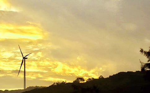 ���ڸ����簲ǩ������ѡ70�䣩