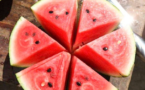 《永远的西瓜小丑》读后感(集锦15篇)