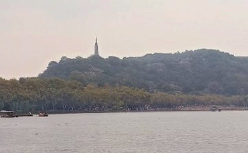 赞美西湖的诗句