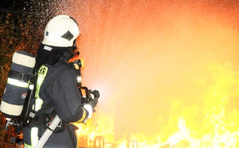 致敬消防员的经典说说