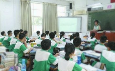 初中新学期黑板报内容