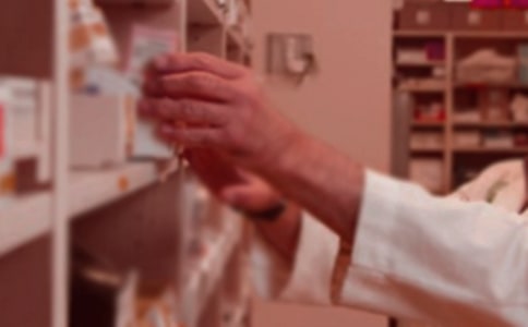 不是医学专业的人可以考药剂师的证吗?