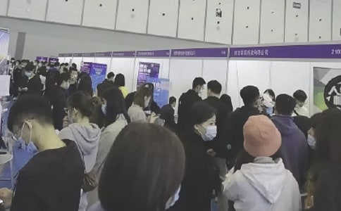 �μ���Ƹ���ĵ���ᣨ��ѡ20ƪ��