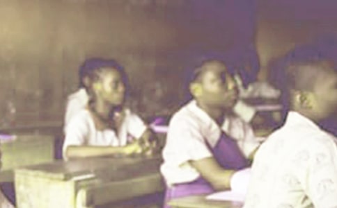 中学生评语(合集15篇)