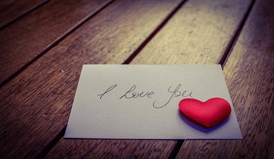 实用的爱情优美句子摘录79句