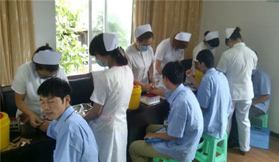 ���Ƽ�����������300����ƪ